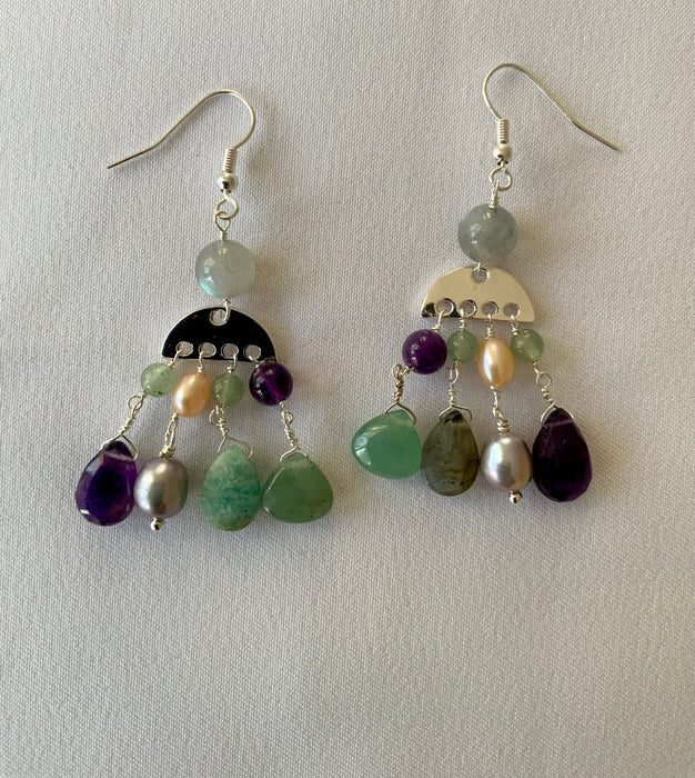 Chandelier earrings